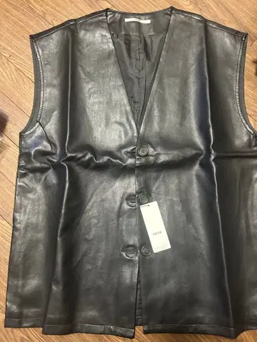 YEVS 블랙 가죽 베스트
