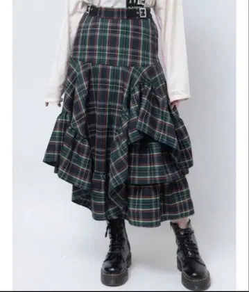 [가격 인하 가능] jouetie 불규칙 프릴 플레어 체크 스커트 그린