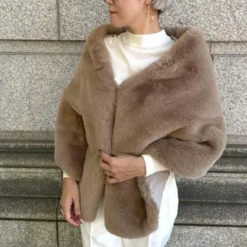 JENNE 제뉴 리치 볼륨 퍼 케이프 브라운 갈색