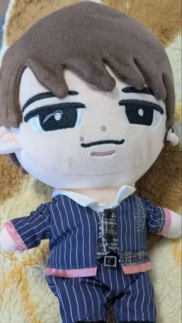 스트라이프 수트 봉제 인형 캐릭터