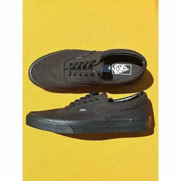 VANS 블랙 스니커즈