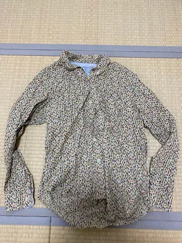 긴팔 셔츠 다색점과 동물 패턴