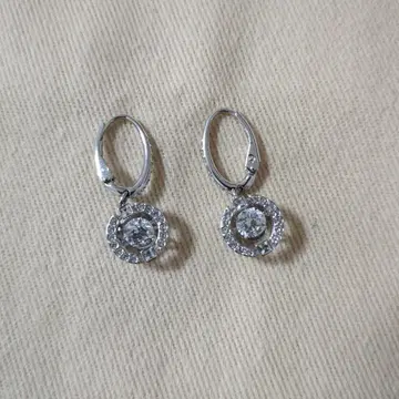 스와로브스키 귀걸이 실버 여성용