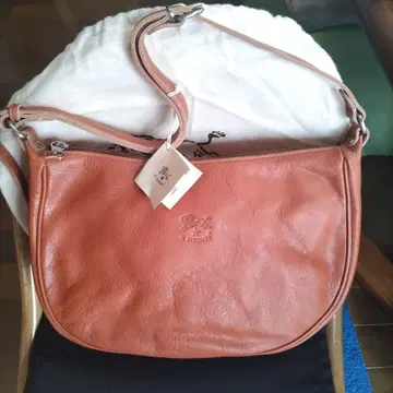 새상품 일비종떼 천연 가죽 가죽 숄더백 초승달 캐러멜 L