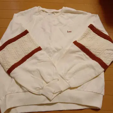 Lee 긴팔 화이트 트레이닝복