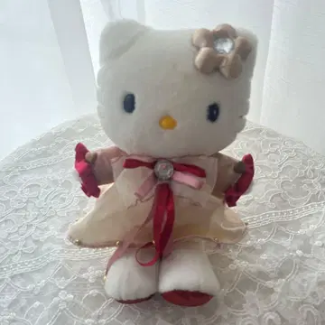 헬로키티 봉제 인형