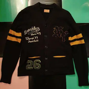 Cheswick 레터드 가디건 S 동양 엔터프라이즈