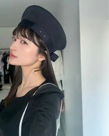 Bibiy. MONIQUE BERET 비비 베레모