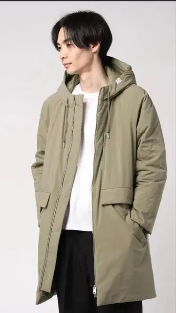 A.P.C. 코트 충전솜 후드 부착