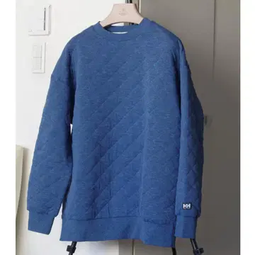 헬리한센 트레이닝복 퀼팅 맨투맨 L