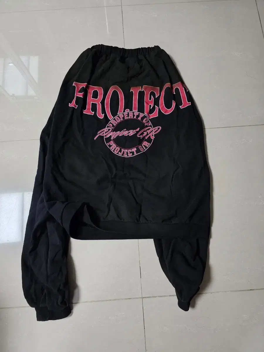 PROJECT GR | 프로젝트지알 [1] Project GR 3-Layered Hood Top Black #그레일즈,#코인서울,#프로젝트gr,#아이돈워너셀,#어나더유스  on Bunjang Global Site.