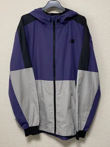 New Balance 뉴발란스 후드 부착 나일론 자켓