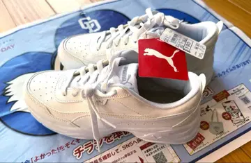 PUMA 여성용 스니커즈 size 23.5 시리아 모드 화이트