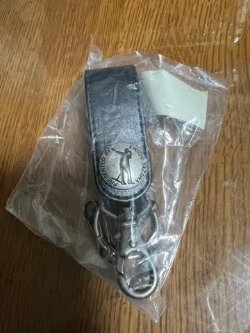 가죽 키링 E.YAZAWA