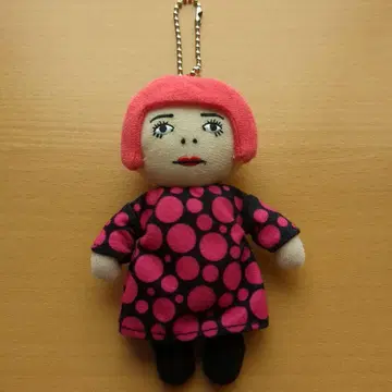 쿠사마 야요이 인형