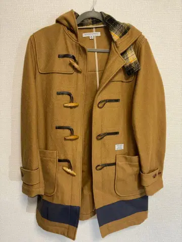 카멜 색상 더플 코트 울 혼방