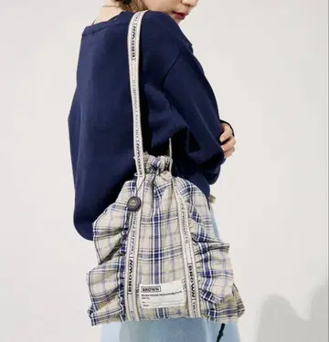 프릭스스토어 시어터 프로덕츠 체크 무늬 토트백