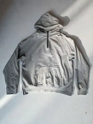 그레이 프론트 지퍼 후드티