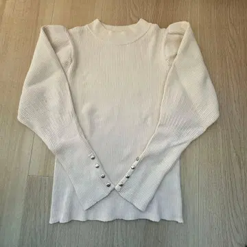 N.Natural Beauty Basic 퍼프 슬리브 하이넥 니트