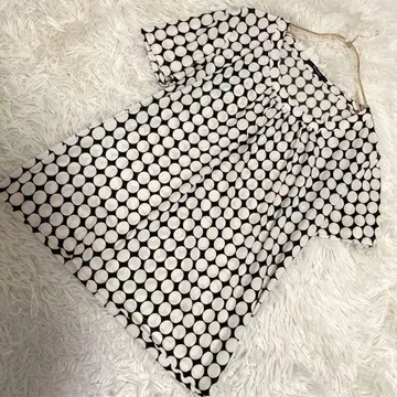 아쿠아스큐텀 물방울 패턴 상의 블랙 화이트 8호 귀여운 올 패턴