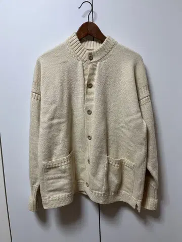 간지 스웨터 아이보리