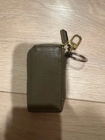 L'arcobaleno 키케이스