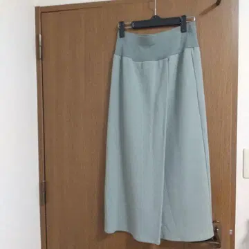 비어즐리 롱 스커트