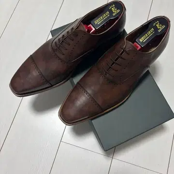 브라운 드레스 슈즈 굿이어 웰트 제법