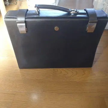 블랙 가죽 비즈니스 백