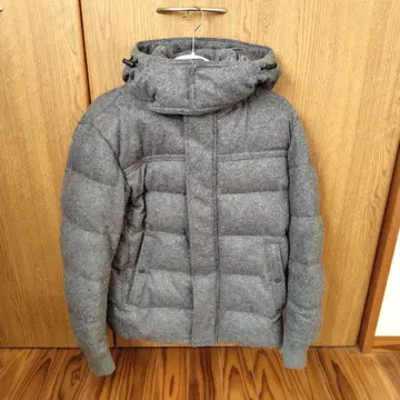 유니클로 다운 자켓 사이즈 M