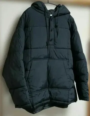 새상품급 LUCA 충전솜 아노락 후드 자켓 블랙