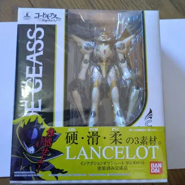 코드기어스 반역의 를르슈 R2 랜슬롯