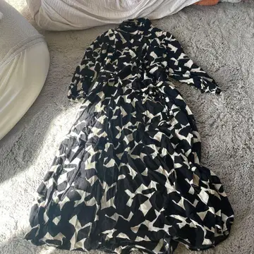 [ ZARA 자라 ] 아브스트랙트 패턴 긴팔 셔츠 원피스 사이즈 M