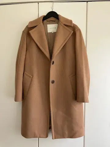 고급 매킨토시 카멜 체스터 코트