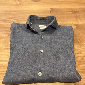 새상품급 Gianetta 슬림핏 긴팔 셔츠 S