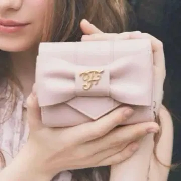 [ 새상품급 ] Maison de FLEUR 벨트 리본 미니 지갑 핑크