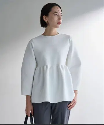 [ VERYXUNFILO 콜라보 ] 2WAY 페플럼 가디건