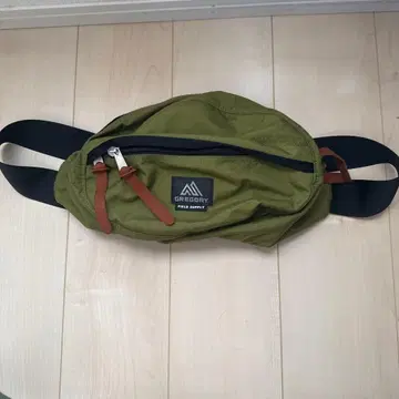 새상품급 GREGORY 바디백