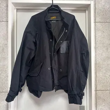 COMFY OUTDOOR GARMENT 블랙 자켓