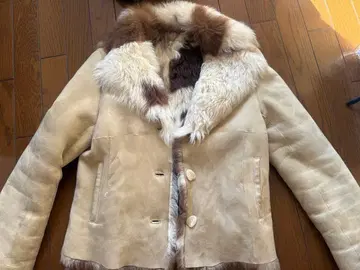 무스탕 코트 후드 부착 베이지