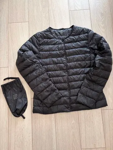 UNIQLO 울트라 라이트 다운 자켓 블랙 M 사이즈
