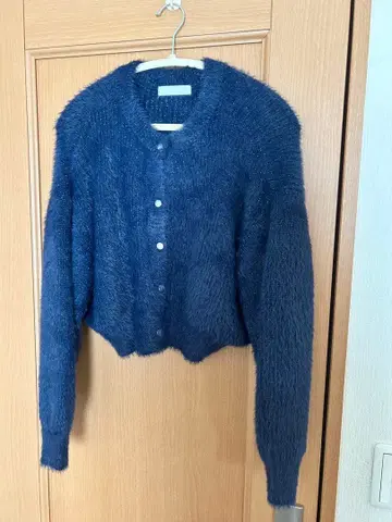 라메 샤기 크롭 가디건