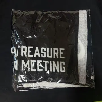 보물 treasure 2024 WONDERLAND 후드 부착 타월