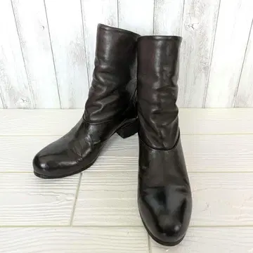 [겨울 패션] 백지퍼 다크 브라운 가죽 숏부츠 23.5cm