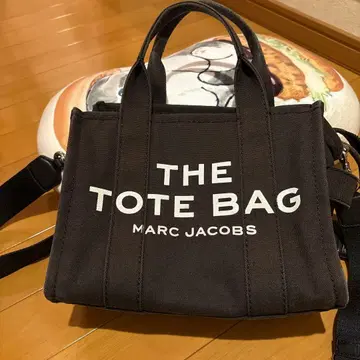 마크 제이콥스 더 토트 백 블랙