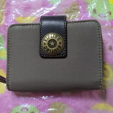 Kipling 그레이 접이식 지갑