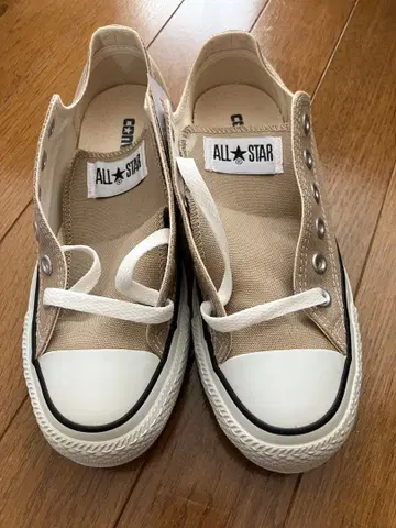 ALL STAR 베이지 로우컷 스니커즈 새상품 미사용