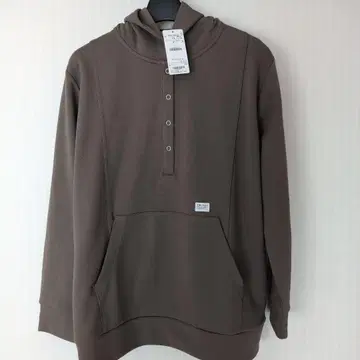 도트 버튼 풀오버 후드티 LL