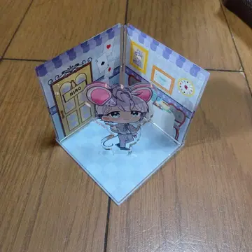 컬러풀 피치 떨어진 곳은 원더랜드 아크릴 스탠드 히로