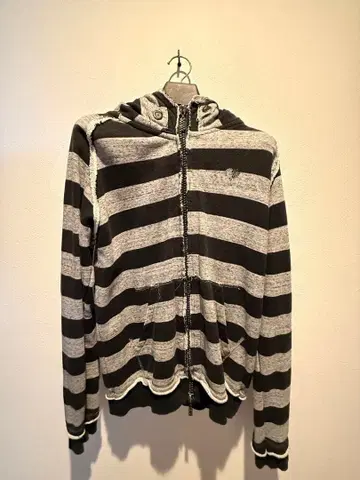 프란시스토모크스 집업 후드티